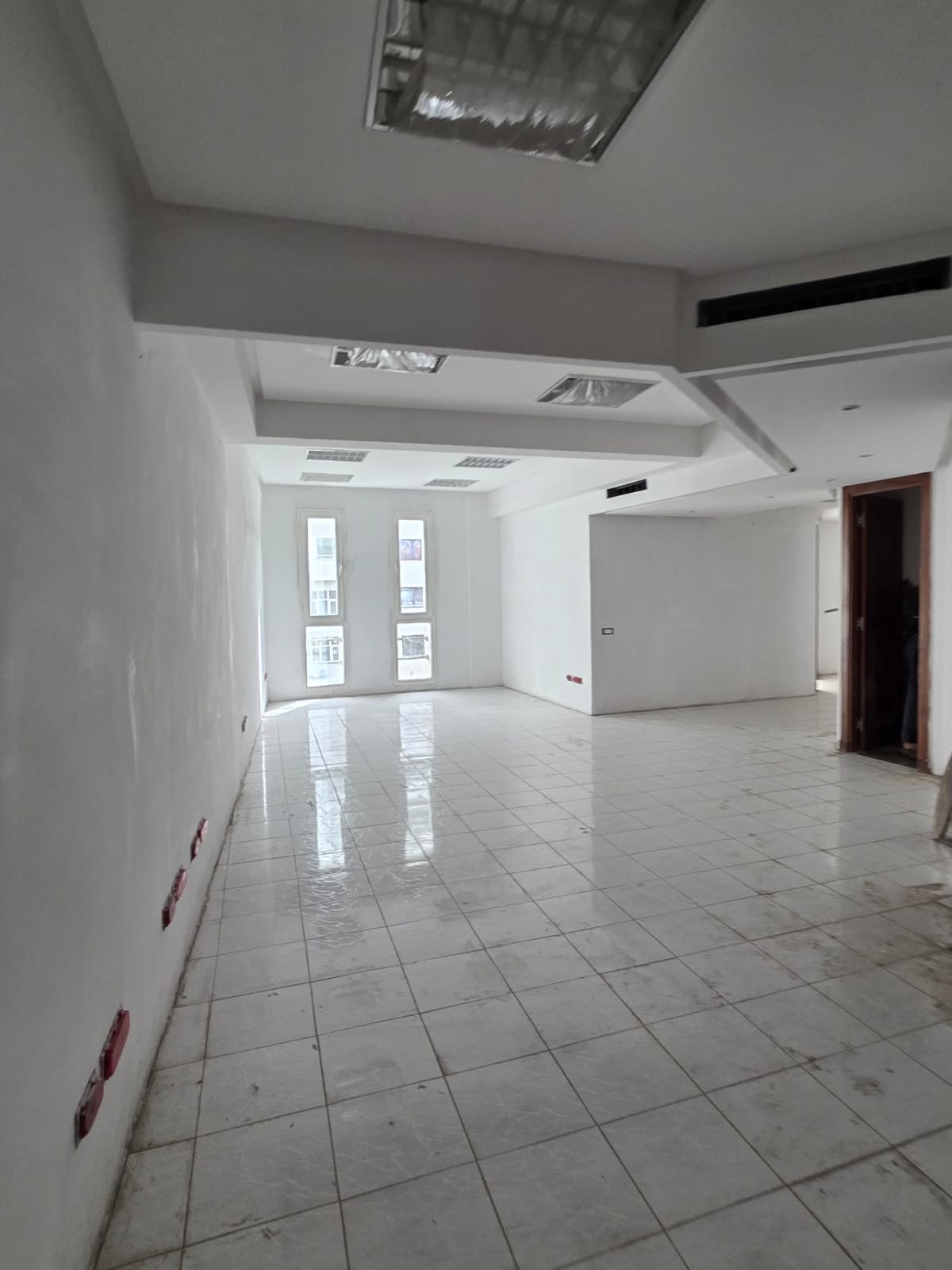 WhatsApp Image 2025-11-16 at 14.37.08