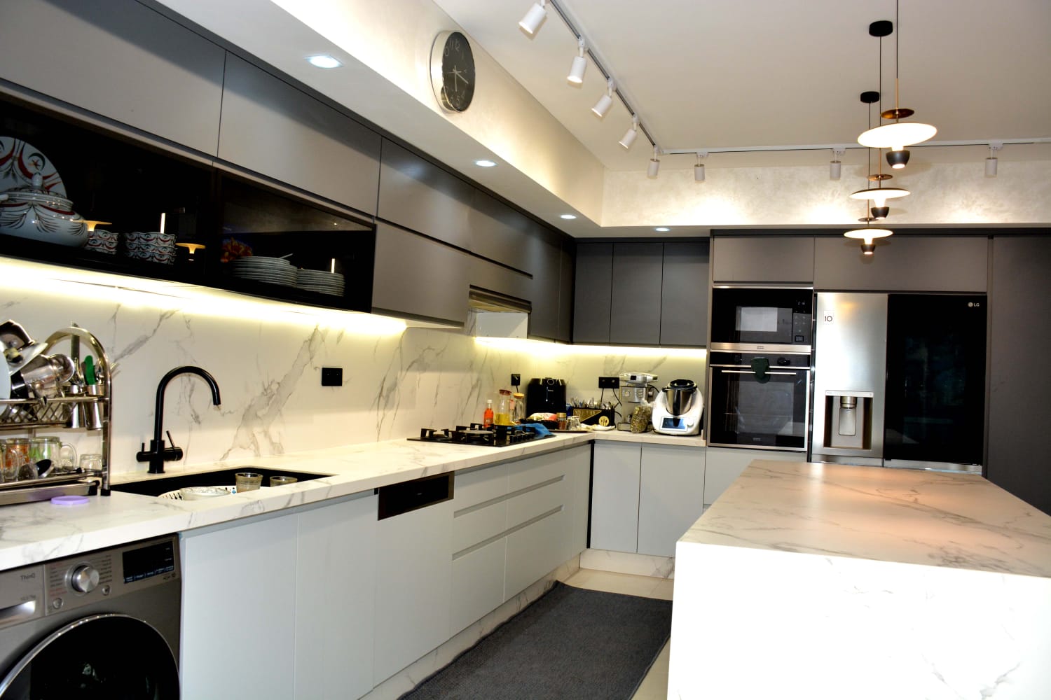 WhatsApp Image 2025-12-16 at 14.13.17