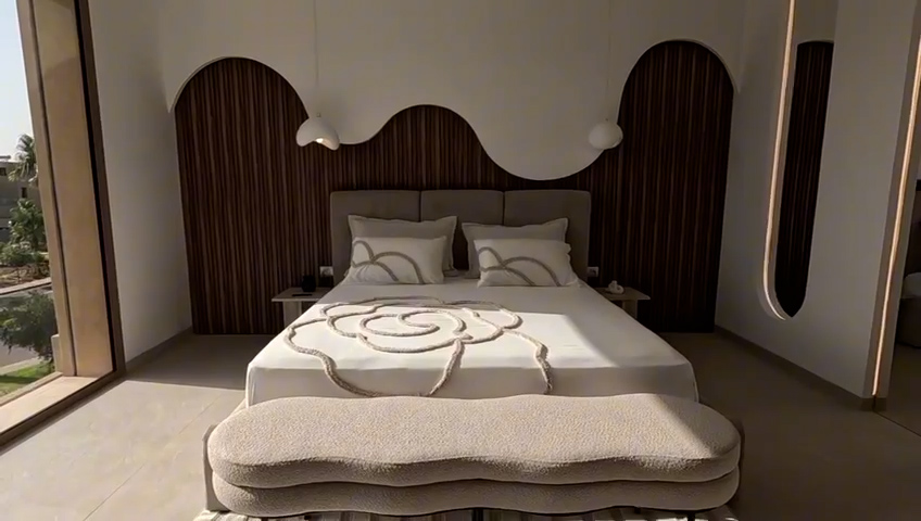 WhatsApp Video 2025-12-25 at 13.24.06.00_00_08_01.Still004